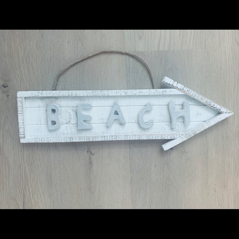 Beach Sign With Rope - Picture 3 of 3